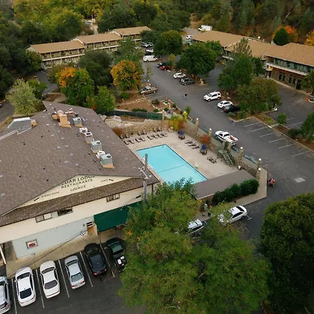Cedar Lodge
